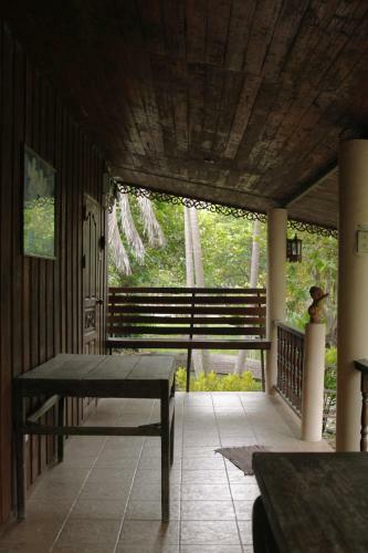 Baan Loylom Farmstay