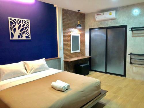 Albergue The C Hotel