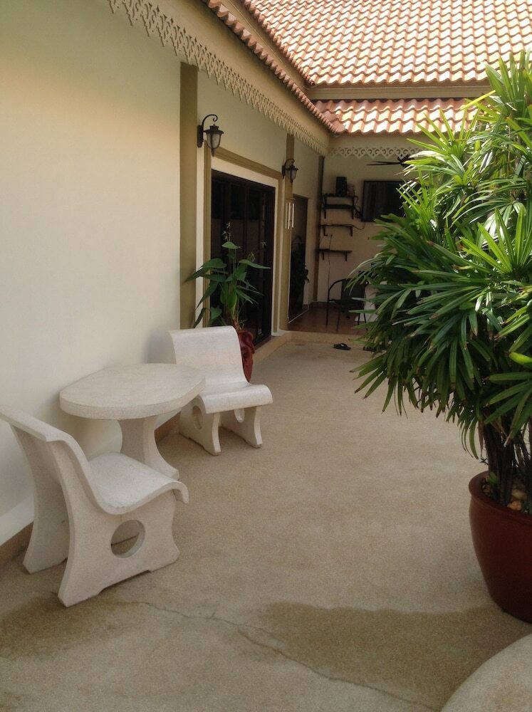 Villa Siam Court