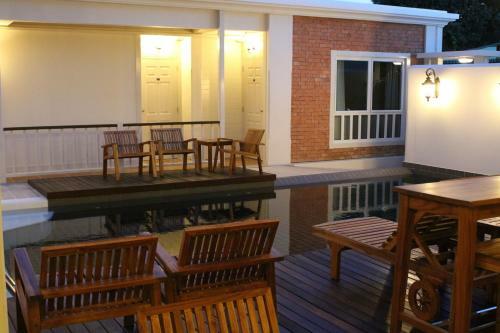 Hotel Baan Pimpisa Bangsaray Boutique Residence