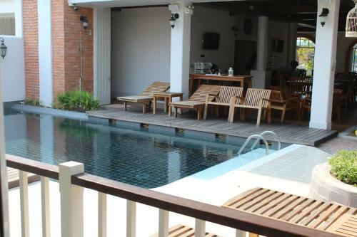 Hotel Baan Pimpisa Bangsaray Boutique Residence