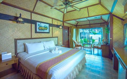 Hotel The Sunset Village