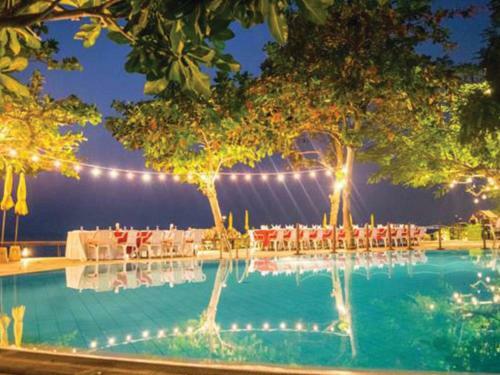Hotel The Sunset Village