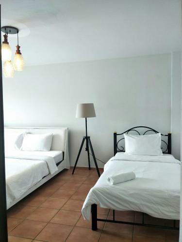 Posada Lomsabai Apartments