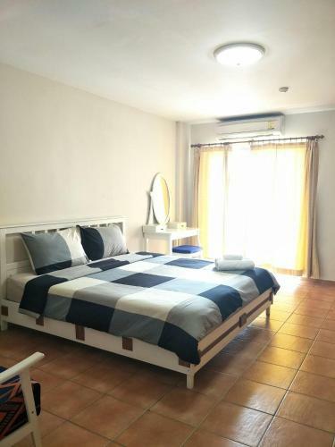 Posada Lomsabai Apartments