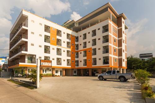 Hotel V At Bangsaen