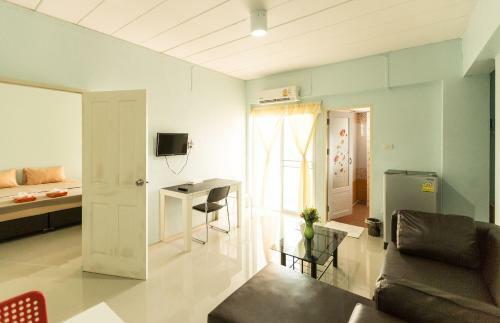 Hotel V At Bangsaen