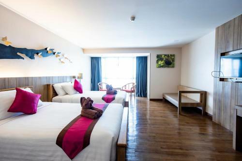 Grand Ratchapruek Hotel