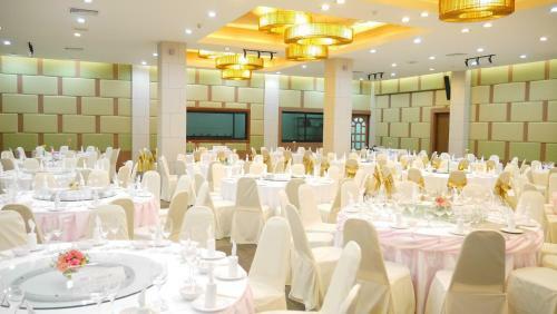 Grand Ratchapruek Hotel