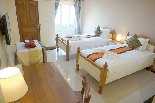 Hotel Amphawaree