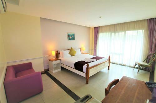 Hotel Amphawaree