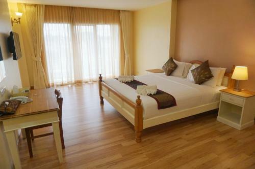Hotel Amphawaree