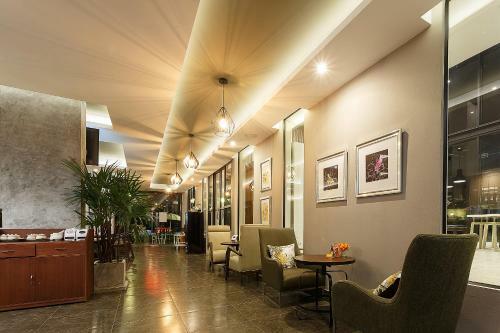 Green Point Residence Hotel