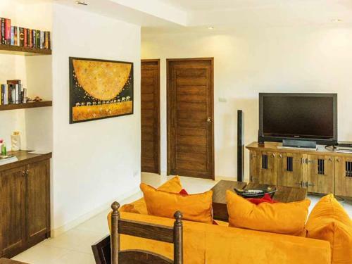 Apartamento Away Las Tortugas Beachfront Condo@hua Hin