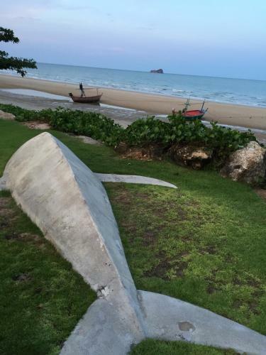Apartamento Away Baan Nub Kluen Beach Front