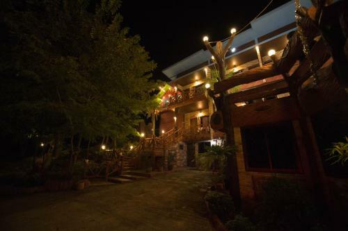 Hotel Yaithienghill Homestay