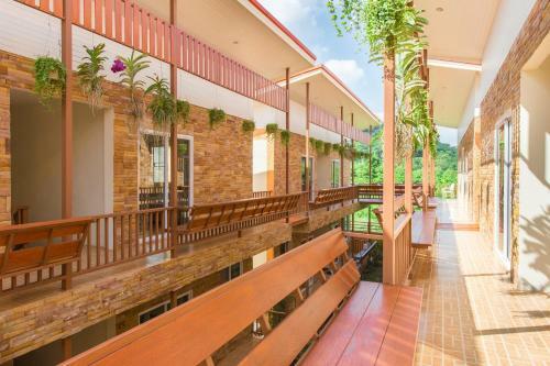 Hotel Rak Na Khaoyai