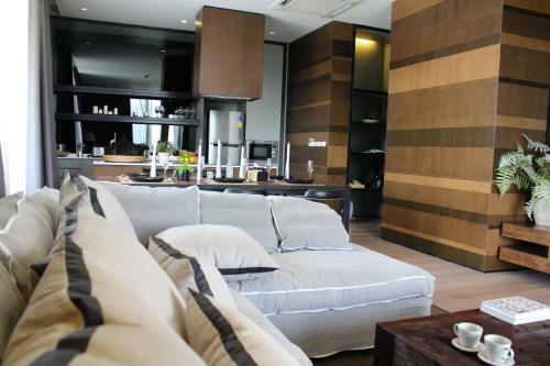 Hotel Atta Lakeside Resort Suite