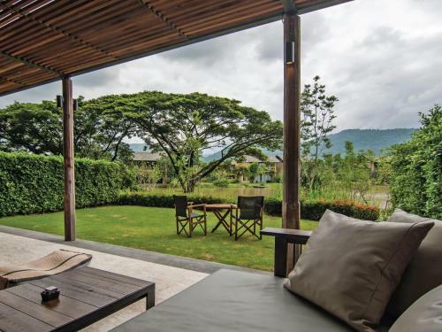 Hotel Atta Lakeside Resort Suite