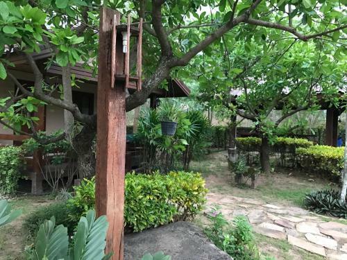 Hotel Baan Suan Rim Nam