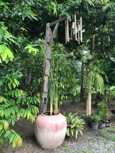 Hotel Baan Suan Rim Nam