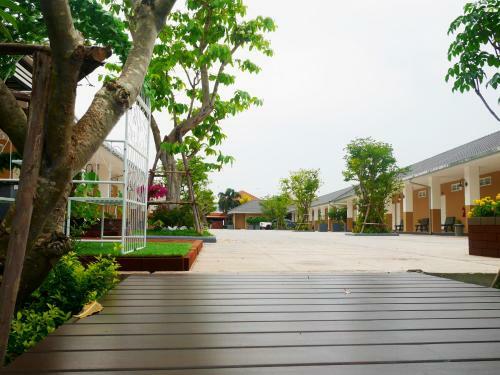 Sunee View Hotel