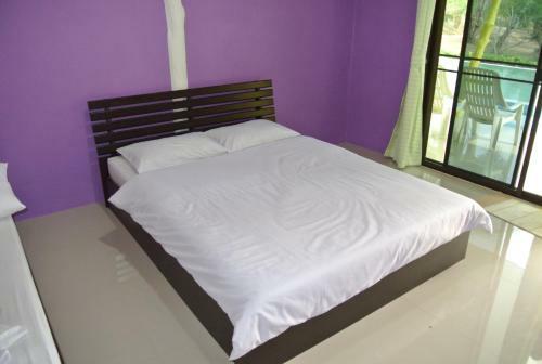 Hotel Baanraisooksangchan