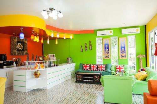 Hotel Baanraisooksangchan