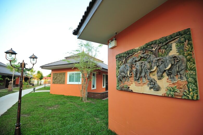 Hotel Park & Pool Resort