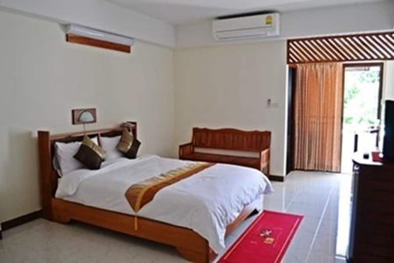 Riverfront Hotel Mukdahan