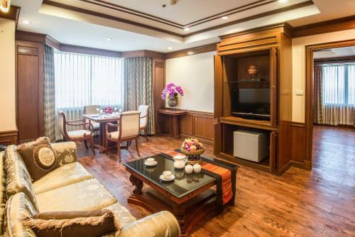 Mukdahan Grand Hotel