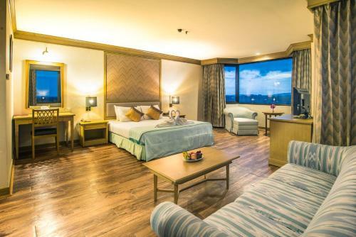 Mukdahan Grand Hotel