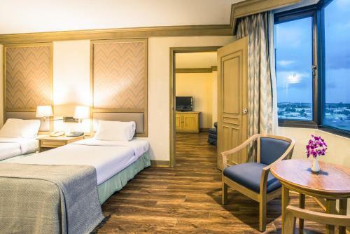 Mukdahan Grand Hotel
