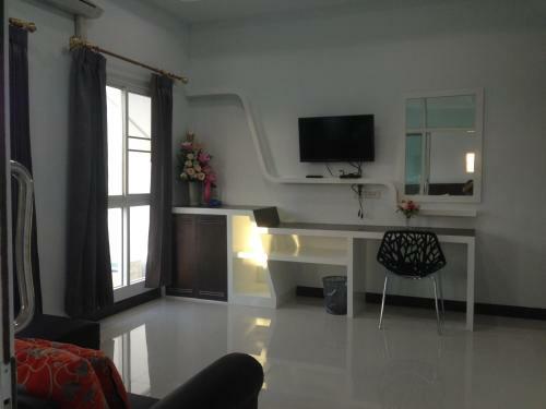 Praiyanan Place Hotel