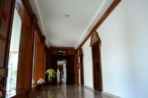 Ketsara Hotel