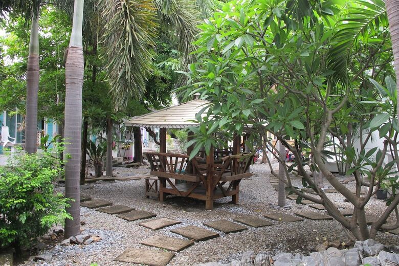 Hotel Charlie's Bungalows