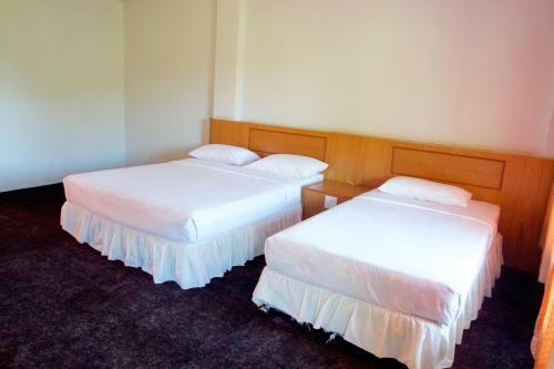 Hotel Sichang Shine Khao Resort