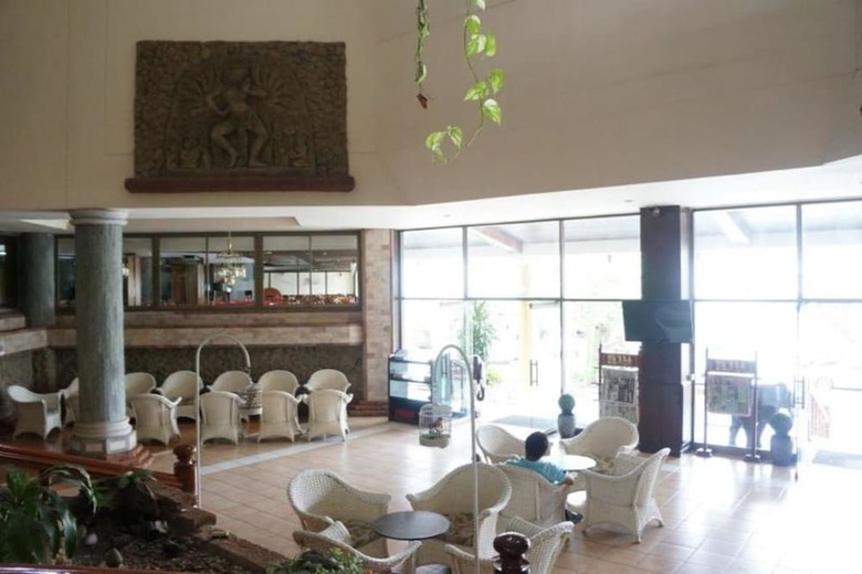 Petchkasem Grand Hotel
