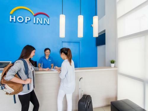 Hotel Hop Inn Surin
