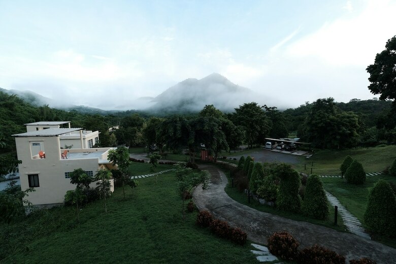 Hotel Hi-scene Resort