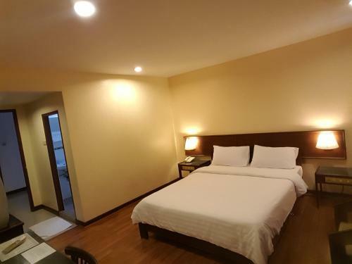 Dusit Hotel