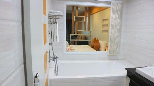 Hotel Phanhin 304 (r2)