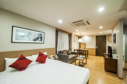 Hotel Burgundy Residence 304