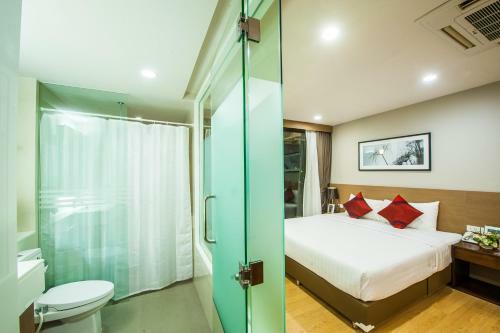 Hotel Burgundy Residence 304