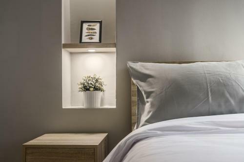 Hotel Carnation Residence