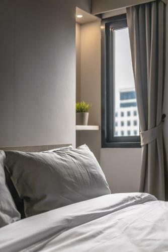 Hotel Carnation Residence
