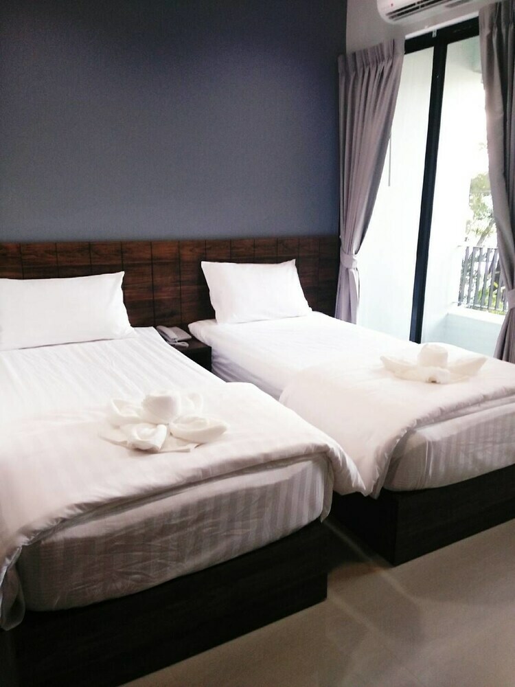 Glai Gan Place Hotel