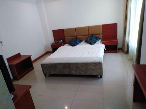 Hostal Z.h.p Hotel