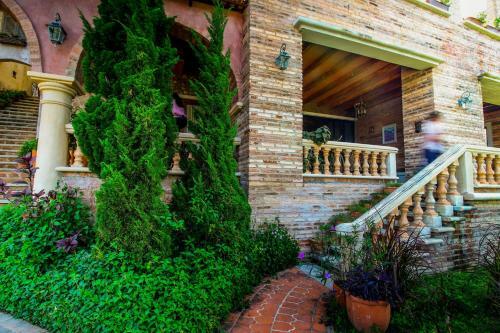 Hotel La Toscana