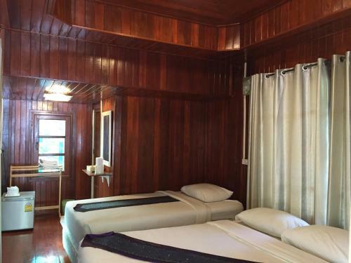 Hotel ?baan Ing Khao Resort